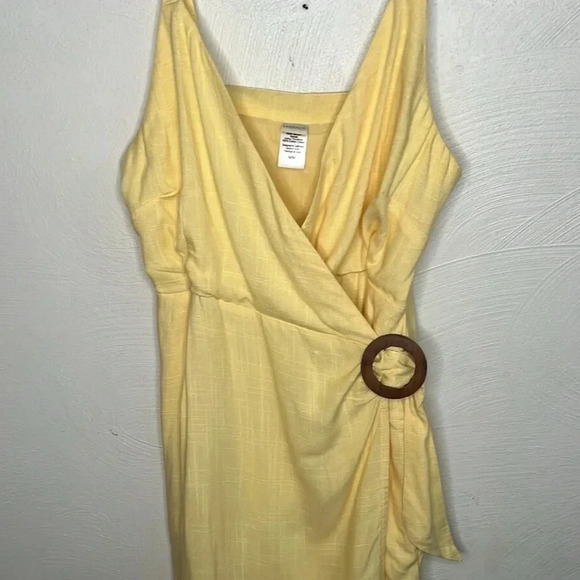 Lspace Blake Wrap Yellow Dress Size M - Picture 5 of 10
